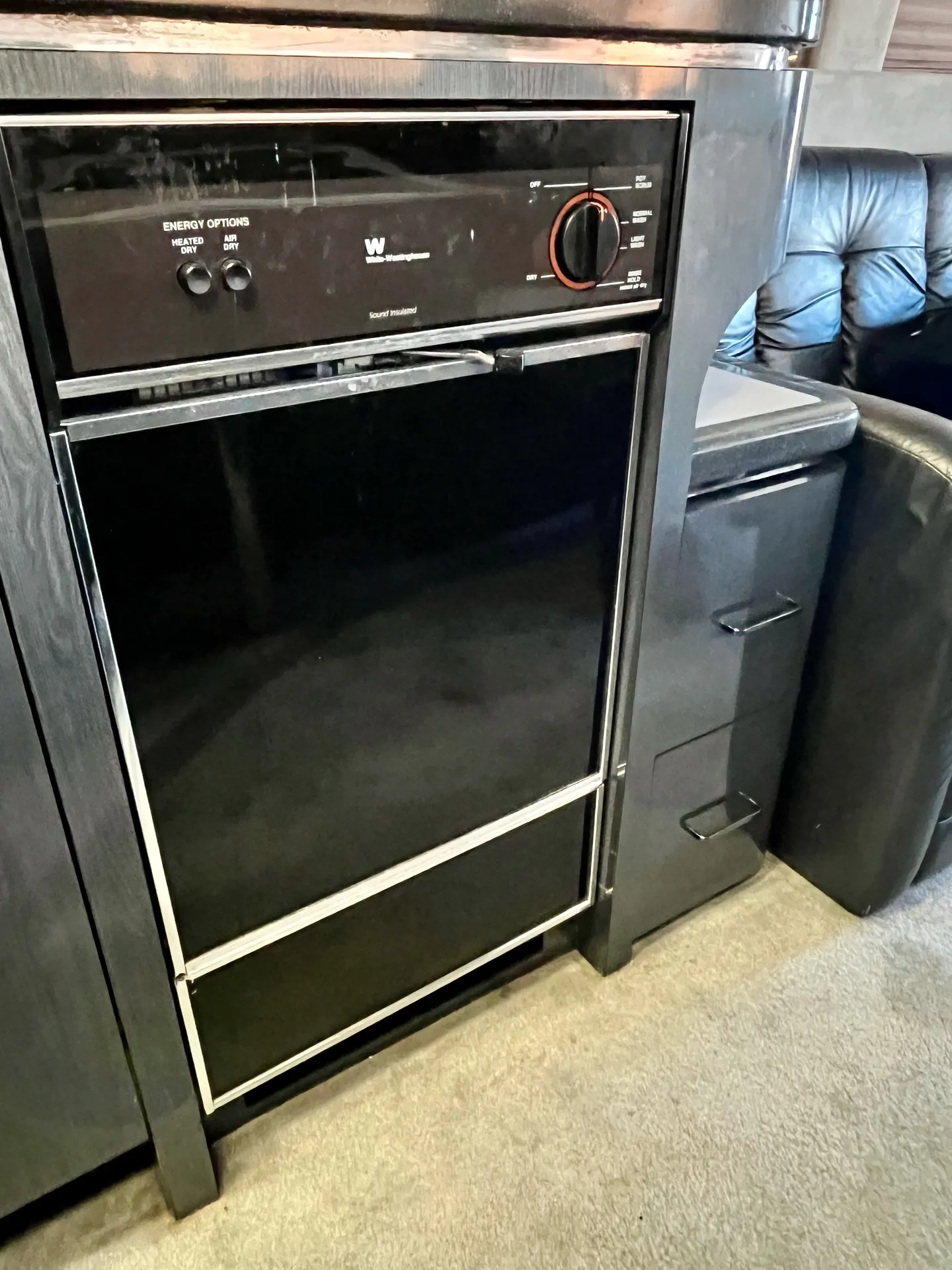 White-Westinghouse dishwasher with drawer storage