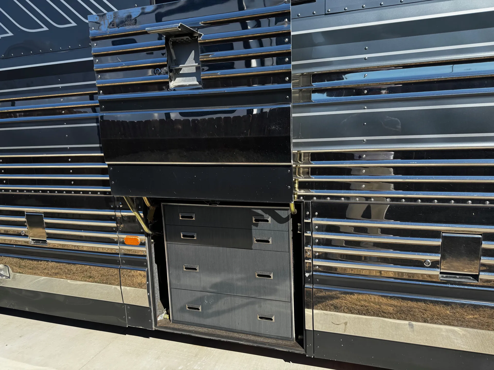 4-drawer basement storage unit